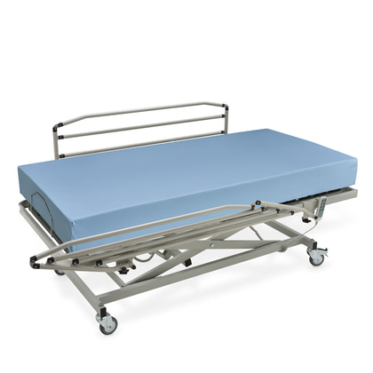 Pack cama hospitalaria con barandillas plegables, colchón y funda impermeable